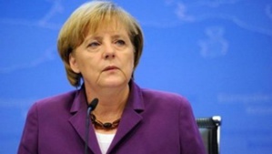 Visite de Merkel à Alger : Désespéré, le régime algérien cherche à séduire l'Allemagne par des "opportunités économiques intéressantes" pour changer sa position sur la question du Sahara (presse internationale)