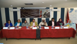 Mise à nu des souffrances des femmes séquestrées à Tindouf Mise à nu des souffrances des femmes séquestrées à Tindouf