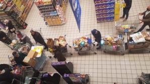 Coronavirus: Quand les grandes surfaces sont dévalisées soudainement et à tort Coronavirus: Quand les grandes surfaces sont dévalisées soudainement et à tort