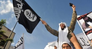 La Justice des Hommes Libres s’abat sur l’obscurantiste Abou Naïm et le rejeton du sieur Mohamed El Abbadi arrêté par les forces de sécurité La Justice des Hommes Libres s’abat sur l’obscurantiste Abou Naïm et le rejeton du sieur Mohamed El Abbadi arrêté par les forces de sécurité