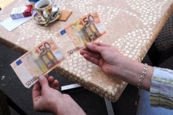 Marrakech : Arrestation de 4 français pour trafic de fausses monnaies Marrakech : Arrestation de 4 français pour trafic de fausses monnaies