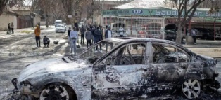 Violences en Afrique du Sud: l'armée déployée dans deux provinces Violences en Afrique du Sud: l'armée déployée dans deux provinces