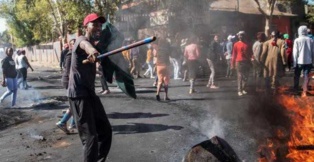 Près de 50 pharmacies pillées dans les violences en Afrique du Sud Près de 50 pharmacies pillées dans les violences en Afrique du Sud