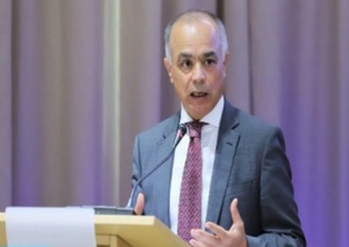 Benmoussa: las provincias del sur llamadas a convertirse en un centro económico entre el norte de Marruecos, Europa y el resto del continente africano Benmoussa: las provincias del sur llamadas a convertirse en un centro económico entre el norte de Marruecos, Europa y el resto del continente africano