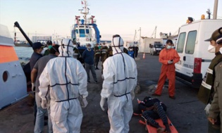 Une cinquantaine de candidats à l’immigration clandestine secourus au large de Laâyoune Une cinquantaine de candidats à l’immigration clandestine secourus au large de Laâyoune