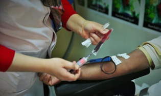 Dakhla : La société civile se mobilise pour les actions sang Dakhla : La société civile se mobilise pour les actions sang