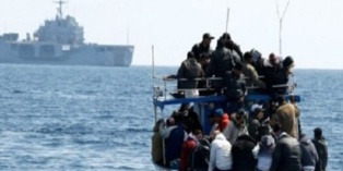 Royal Navy Assists 438 Candidates for Illegal Migration in Mediterranean and Atlantic Royal Navy Assists 438 Candidates for Illegal Migration in Mediterranean and Atlantic
