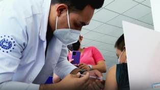 Rabat: lanzamiento oficial de la campaña de vacunación de alumnos de 12 a 17 años Rabat: lanzamiento oficial de la campaña de vacunación de alumnos de 12 a 17 años
