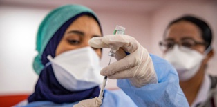 Maroc : plus de 18,8 millions de personnes primo-vaccinées contre la COVID-19 Maroc : plus de 18,8 millions de personnes primo-vaccinées contre la COVID-19