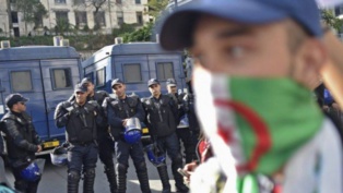 Situation en Algérie : faire du Maroc un bouc émissaire, une vieille tactique pour détourner l'attention sur « l'échec spectaculaire » du régime algérien (BBC) Situation en Algérie : faire du Maroc un bouc émissaire, une vieille tactique pour détourner l'attention sur « l'échec spectaculaire » du régime algérien (BBC)