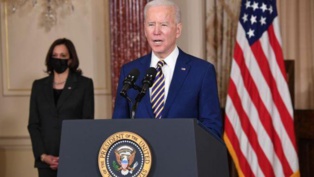 Biden reçoit Kenyatta, premier chef d'Etat africain qu'il invite à la Maison Blanche Biden reçoit Kenyatta, premier chef d'Etat africain qu'il invite à la Maison Blanche
