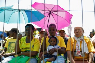 En pays zoulou, des milliers de personnes en 