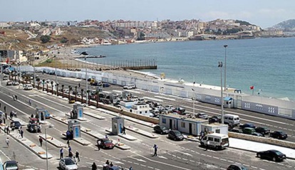 Après la fermeture de Bab Sebta, les "femmes-mulets" aspirent à la dignité et à des moyens de subsistance Après la fermeture de Bab Sebta, les "femmes-mulets" aspirent à la dignité et à des moyens de subsistance