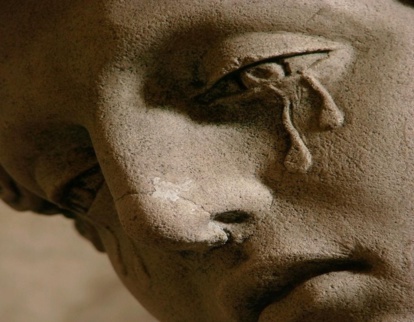 Entre la bonne tristesse .. et la mauvaise tristesse Entre la bonne tristesse .. et la mauvaise tristesse