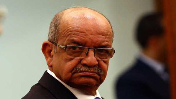 Messahel est une "honte" pour la diplomatie algérienne (militants) Messahel est une "honte" pour la diplomatie algérienne (militants)