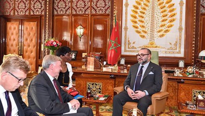 Le Roi reçoit l'envoyé personnel du SG de l'ONU pour le Sahara marocain Le Roi reçoit l'envoyé personnel du SG de l'ONU pour le Sahara marocain