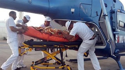 Transfert héliporté d'un nouveau-né prématuré dans un état critique de Tan-Tan au centre hospitalier régional d'Agadir Transfert héliporté d'un nouveau-né prématuré dans un état critique de Tan-Tan au centre hospitalier régional d'Agadir