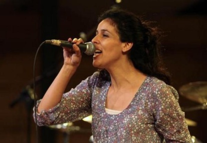 Souad Massi chante une "face cachée du monde arabe": ses poètes Souad Massi chante une "face cachée du monde arabe": ses poètes