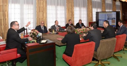 Le Roi Mohammed VI préside une réunion consacrée au Plan solaire NOOR Le Roi Mohammed VI préside une réunion consacrée au Plan solaire NOOR