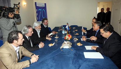 Le parti communiste italien souligne l'importance de l'initiative marocaine d'autonomie au Sahara visant à consacrer la cohabitation pacifique dans le cadre de l'unité nationale Le parti communiste italien souligne l'importance de l'initiative marocaine d'autonomie au Sahara visant à consacrer la cohabitation pacifique dans le cadre de l'unité nationale