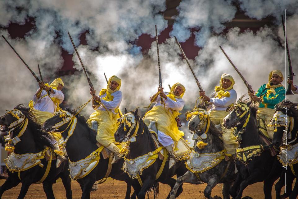 Les tyrans médisants et impérieux  n’ont peur ni des tribuns ni des rhéteurs curieux Les tyrans médisants et impérieux  n’ont peur ni des tribuns ni des rhéteurs curieux