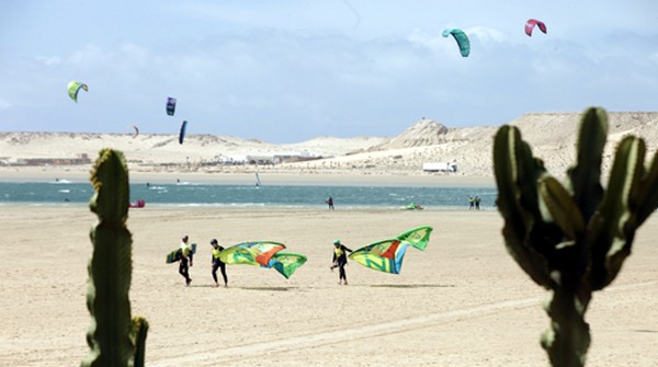 Reportage de TF1 sur Dakhla, «un paradis au paysage envoûtant» pour les touristes et les amoureux de kitesurf