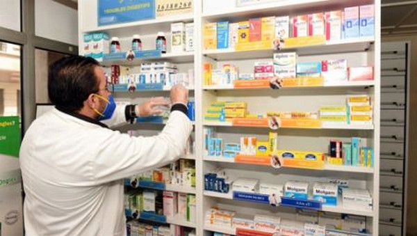 165 nouveaux médicaments remboursables au titre de l'AMO 165 nouveaux médicaments remboursables au titre de l'AMO