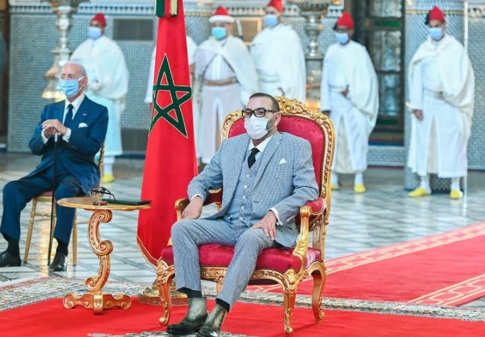 Le Roi Mohammed VI lance le projet de fabrication et de mise en seringue au Maroc du vaccin anti-COVID-19 et autres vaccins Le Roi Mohammed VI lance le projet de fabrication et de mise en seringue au Maroc du vaccin anti-COVID-19 et autres vaccins
