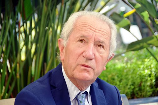 L'Algérie rompt ses relations avec le Maroc ou le chant du cygne d’un régime moribond, écrit Hubert Seillan L'Algérie rompt ses relations avec le Maroc ou le chant du cygne d’un régime moribond, écrit Hubert Seillan