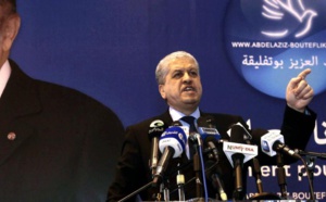 Algérie: Bouteflika limoge son directeur de campagne (agence APS)