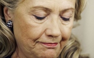 Clinton repousse sa visite à Marrakech d’un jour à cause d’un virus à l’estomac