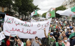 Migration: une figure du Hirak interceptée au large de l'Algérie