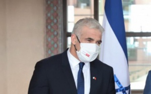 El ministro israelí de Exteriores visita la sinagoga de Beth-El en Casablanca