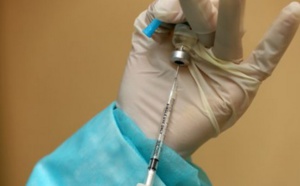 Lancement à Laâyoune de la vaccination de 25.000 élèves âgés de 12-17 ans