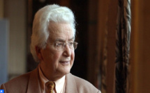 Hommage posthume à Marrakech à Mohammed Arkoun autour de la parution de "lectures du Coran" Hommage posthume à Marrakech à Mohammed Arkoun autour de la parution de "lectures du Coran"