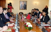 Entretiens maroco-américains à Rabat pour raffermir les relations de coopération Entretiens maroco-américains à Rabat pour raffermir les relations de coopération