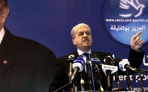 Algérie: Bouteflika limoge son directeur de campagne (agence APS)