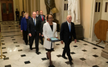 Le dossier de la destitution de Trump est arrivé au Sénat Le dossier de la destitution de Trump est arrivé au Sénat