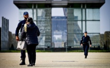 Pourquoi trop de gens sortent-ils braver le virus? Des économistes répondent Pourquoi trop de gens sortent-ils braver le virus? Des économistes répondent