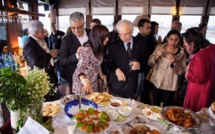 Moroccan Jewish Community in Essaouira Celebrates Mimouna Moroccan Jewish Community in Essaouira Celebrates Mimouna
