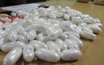 Aéroport Marrakech : Arrestation de deux algériens transportant de la cocaïne dans leur estomac Aéroport Marrakech : Arrestation de deux algériens transportant de la cocaïne dans leur estomac