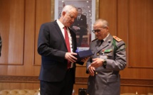 Le Maroc et Israël signent un mémorandum d'entente dans le domaine de la défense Le Maroc et Israël signent un mémorandum d'entente dans le domaine de la défense